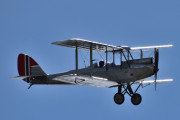 Men nå er Kjeller Flyhistoriske Forening oppe i luften med LN-KFM som er en DeHavilland Moth DH60M fra 1929