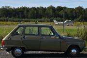 Da blir det slik - Renault 6 TL fra 1975 og LN-MTH som er en Cessna 172N Skyhawk 100 II fra 1979