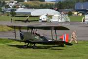 Nå har Tiger Moth startet og den høres ut som en snekke på sjøen. En fantastisk koselig lyd