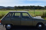 Renault 6 og en LN-BED Maule Aerospace M-5-180C
