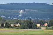 Men nå har jeg et problem, jeg ser Cornell oppe i høyre hjørnet også. Jeg kan ikke fokusere på begge samtidig, de er for langt unna hverandre