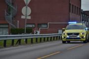 Kevin: Da er vi på veien igjen og Kevin tar kontrollen. Det første han tar bilde av er en akkuttbil av typen Volvo XC60 fra 2016 i utrykning