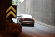 Kevin: Men nå sikter han høyt, det er en Jaguar XJ fra 2010. Det sitter en 3L dieselmotor på 275 hk i denne her, så dette er ingen smågutt