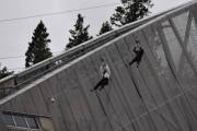 Morten: Det er ingen aldersgrense, men du må holde deg innenfor vektgrensen som er fra 30 kg til 115 kg