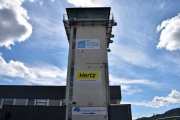 Notodden flyplass ligger på Tuven, da vet vi det også