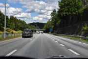 Før Holmenkrysset har vi en fin nedoverbakke som passer bilen min godt nå etter den harde oppoverbakken