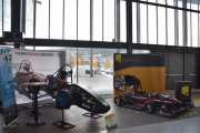 Men nå er jeg litt på gyngende grunn, den til venstre er en ION Racing Gullfakse fra år 2020 laget av studentene i Stavanger og den til høyre er Revolve NTNU sin nybygde Formel 1 bil fra 2021. Da sier kanskje bilde sitt