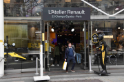 Men til slutt kommer han, Renault junior