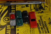 Nå var det ikke et overskudd av 1/87 skala biler her på markedet men jeg fant noen da som var Renault
