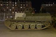 Utenfor blir vi møtt av en tanks, ja hvorfor ikke i disse terrortider