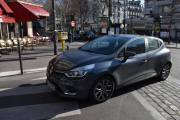 Dokumenterer en Renault, er litt i siget da