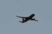 Så Danish Air Transport A320 flyr oss hjem som jeg tilfeldigvis også hadde et bilde av. Avreise klokken 21.10 og vi lander hjemme igjen klokken 23.30