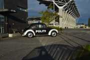 Så da for det bli skyggen av en Renault 6 sammen med Pelle Politibil