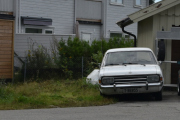 Men på turen ser jeg mange godsaker som denne, en Opel Rekord Olympia fra 1968