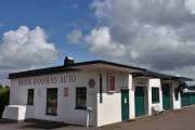 Men fra spøk til alvor. Brødrene Hanssens Auto er en restaurert bensinstasjon ved Stangeby på Nøtterøy