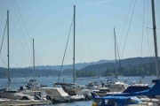 Sandvika, her tok jeg to bilder og fikk en dame i bikini som solte seg på dekket. Bildet er slettet selvfølgelig
