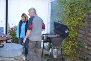 Nå trengs det nøye planlegging, dette må gå raskt og fort så ikke steinplaten for avkjølt seg