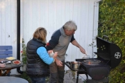 Saken er den at lokket skal bare være oppe i 10 sekunder, på den tiden skal pure, ost og tilbehør legges på