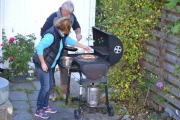Nå skal vi følge dem litt og se på hvordan det foregår
