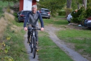 Har jeg forresten fortalt dere at Knut har kjøpt ny EL-sykkel?