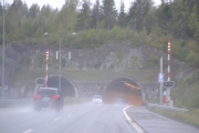 Ny tunnel og se hvor flink jeg er til å unngå vindusviskerne