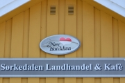 Sørkedalen Landhandel & Kafe, bygdas beste boller og kaffe for du her