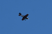 Så flyet er en ting, men flyveren som flyr det er en annen ting. De imponerer begge to