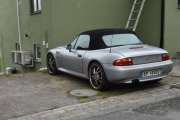 Men denne mangler ikke vedlikehold, vi ser på en BMW Z3 fra 1996. Nesten veteran denne også
