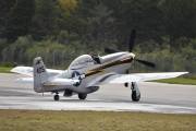 Nå er det Biltema Airshow sin tur, her med sin Cavalier F-51D Mustang II fra 1944