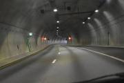 Det er mye spennende som kan skje i en tunnel, Svartåstunnelen har hatt Politiets bombegruppe og en traktor på besøk