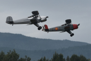Disse flyene er designet for aerobatiske manøvrer og treningsaktiviteter, har jeg lest