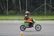 Det er ikke bare gutta som kjører MX, her er jentene med også