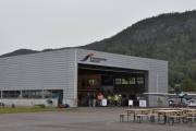 Flyteknisk Notodden er hovedsponsor, og hadde det ikke vært for dem så hadde vi ikke hatt Telemark Airshow. Jeg har ruslet på egen hånd der inne - spennende...