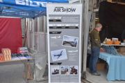 Biltema Airshow, dem byr på oppvisninger med sine to fantastiske fly. Pilotene er Espen, Rein Inge og Lars, men det er bare to fly...