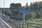 Neste er Ulvedalsbrua som også er 153 m lang, vi må komme tilbake til hvorfor disse bruene har fått disse navnene