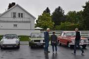 Vi begynner til venstre her også, den første er en Porsche 911 S fra 1975. Neste er en Audi 50 LS fra 1976. Den siste til høyre er en Vauxhall Victor Super 3 Speed fra 1964