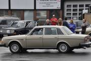 Men her må vi følge med, det er en Volvo 264 GL fra 1976