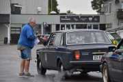 Volvo 144 Automatic må forklare seg før han kan kjøre avgårde