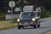 Så kommer det en Fiat med prøveskilt mot meg, jeg tror det er en Fiat 124 fra rundt 1974