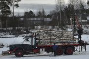 Men nå ble jeg imponert, dette er en tømmerbil, Scania LS 7650 fra 1964, og er fremdeles i bruk