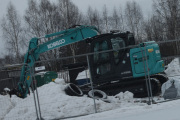 Mulig jeg bomma litt på denne gravemaskinen Kobelco - SK75SR som har en råsterk motor som er vannavkjølt