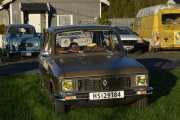 Er du våken min lille Renault 6? Nå skal vi en tur til Haslemoen militærleir før de andre våkner