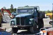 Her står det en gammel Scania Vabis 56 som er svenskprodusert og må være fra rundt 1962 til 1968. Men nå må vi videre, har brukt for lang tid her
