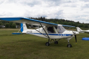 Solungen Mikroflyklubb. Dette er en Comco Ikarius C-42 og er også i kategorien rorstyrt fly som styres med spak og pedaler. Det er Sameiet LN-YZG som er i Ringerike og Toten SFK klubb, og de kommer i et fly fra år 2000