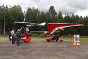Solungen Mikroflyklubb. Det var ventet rundt 20 fly, men det var meldt regn og vind den dagen, og da er det ikke så bra å fly mikrofly