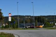 Nå skal vi bare finne veien tilbake, vi skal kjøre Finnskogveien mot Kirkenær og svinge til venstre ved Esso. Følge Bruvegen over Sandstad bru og opp til riksvei 210. Resten blir plankekjøring, så da klarer vi oss