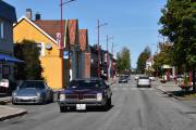 Kirkenær må være som Flisa, veteranbilene bare renner inn. Dette er en Pontiac Le Mans