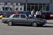 Det er en Mercedes-Benz 280 SE fra 1975, her er det også forskjellige betegnelser som jeg sliter litt med. Er det en W114 eller W116, eller er det noe annet?