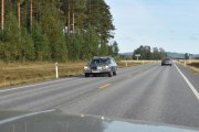 Nå bare øver jeg meg litt før vi er framme, dette er en Dodge Diplomat og den putter jeg inn i sjangeren raggarer
