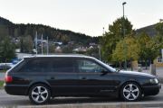 Så kommer det en Audi Quattro, kan det være en S6 Avant før år 2000? Uansett, det blir en rånerbil
